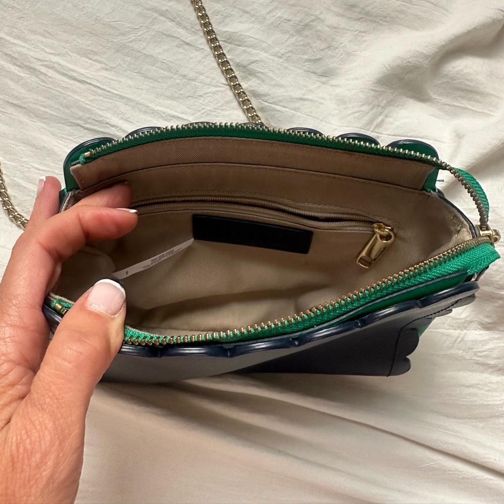 Talbots PLANO SCALLOPED-LEATHER CROSSBODY BAG - Picture 6 of 6
